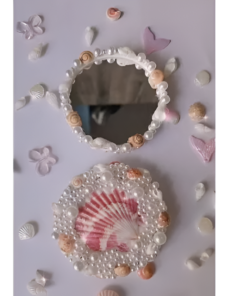 Gương mini sò viền hạt hồng nhạt